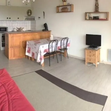 Studio 4 Personnes Studio Idealement Situe Les Melezes Super Sauze.. Apartamento *
